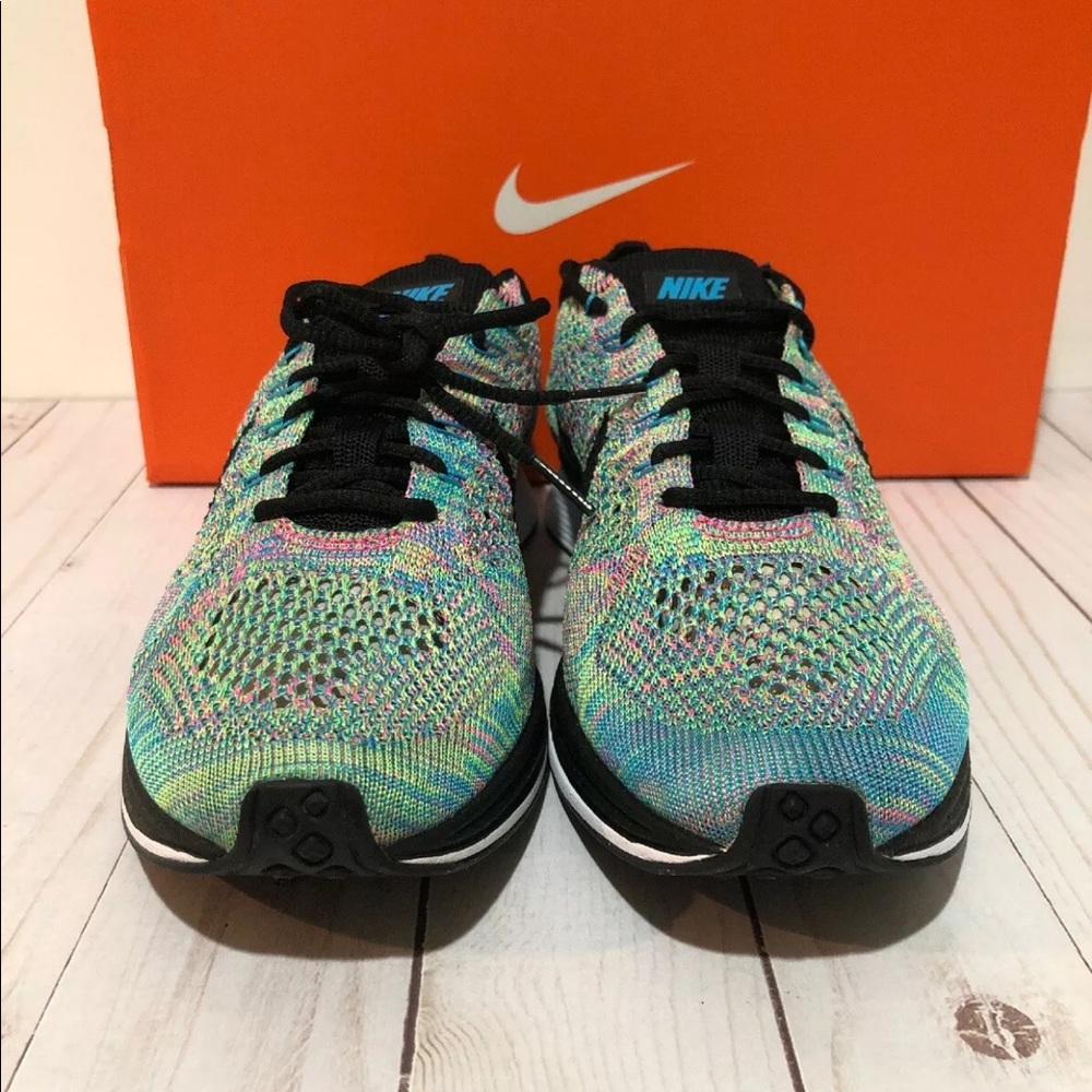 🔴SOLD🔴Nike Flyknit Racer Multi Color 2.0 Rainbow - Picture 2 of 8